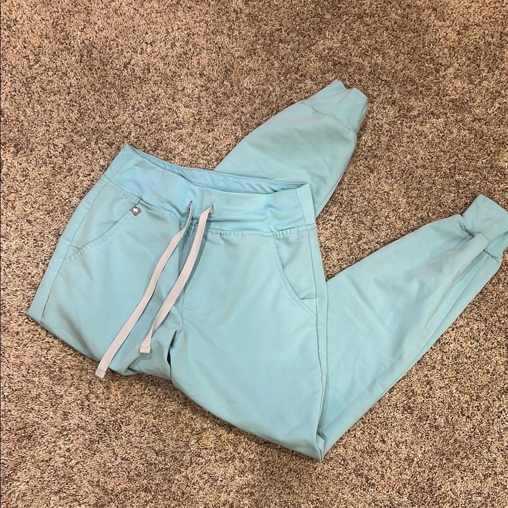 FIGS Zamora scrub joggers sea glass